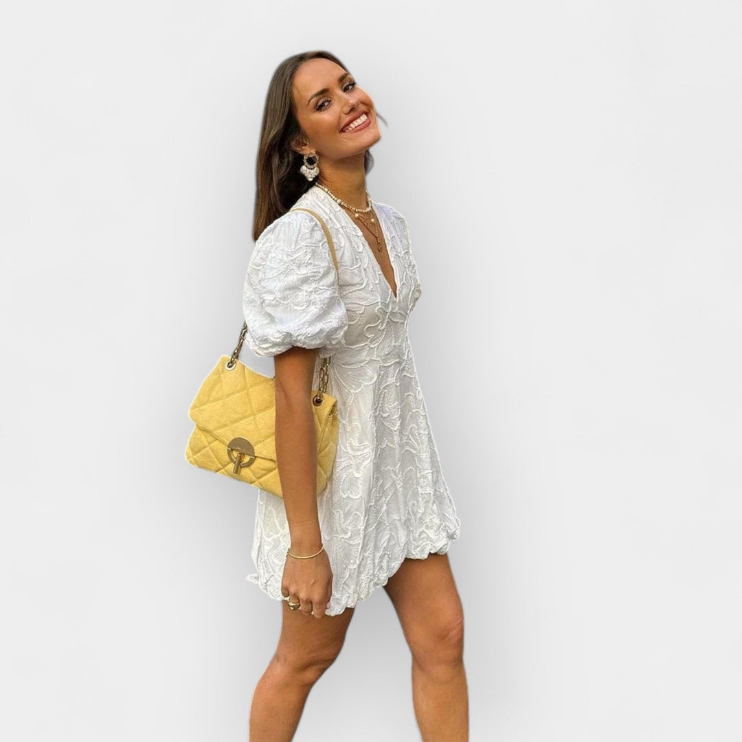 Eva - Elegantní bílé šaty