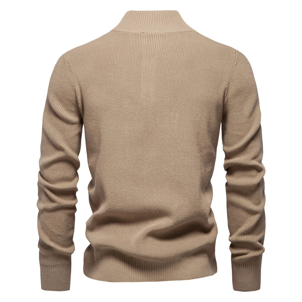 Konrad | Stylový pánský svetr s designem knoflíků